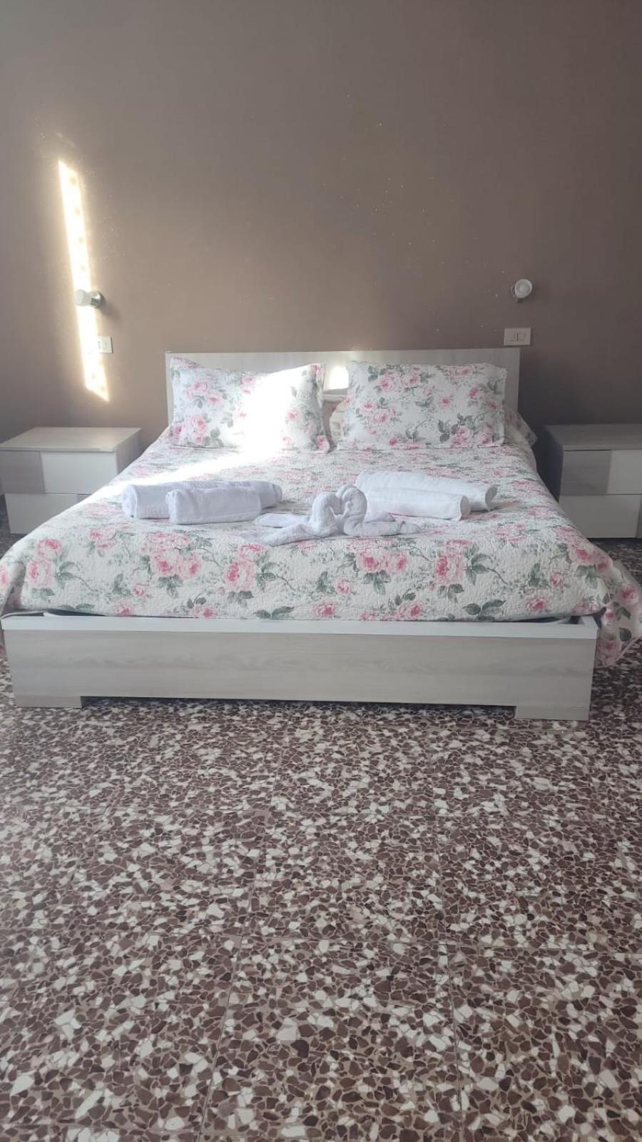 Apartamento Milli Ferrara Exterior foto